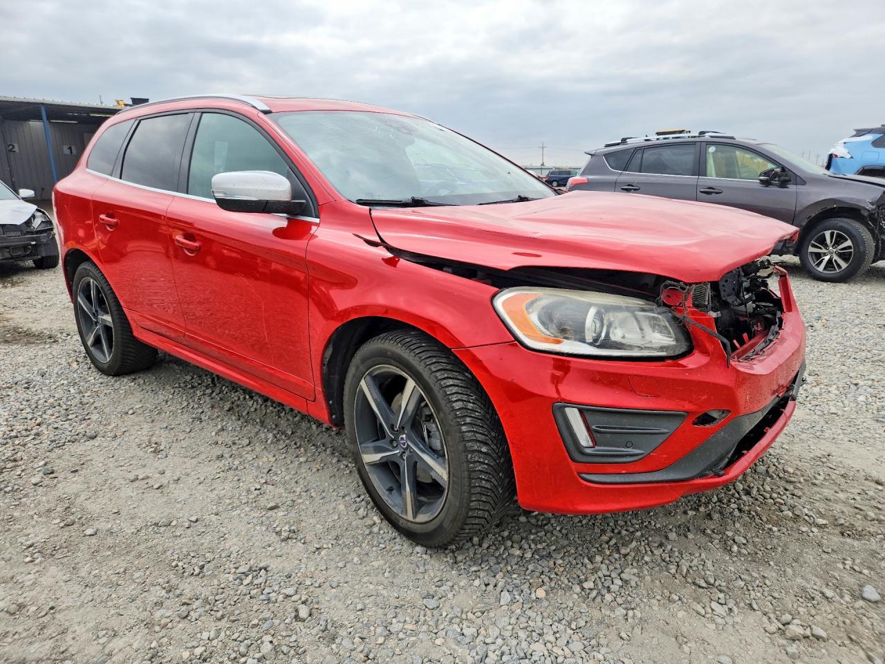 2016 VOLVO XC60