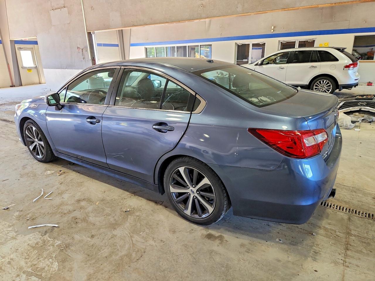 2015 SUBARU Legacy