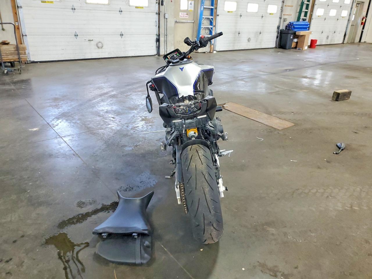2025 YAMAHA MT09
