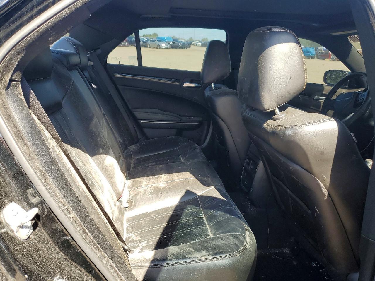 2019 CHRYSLER 300