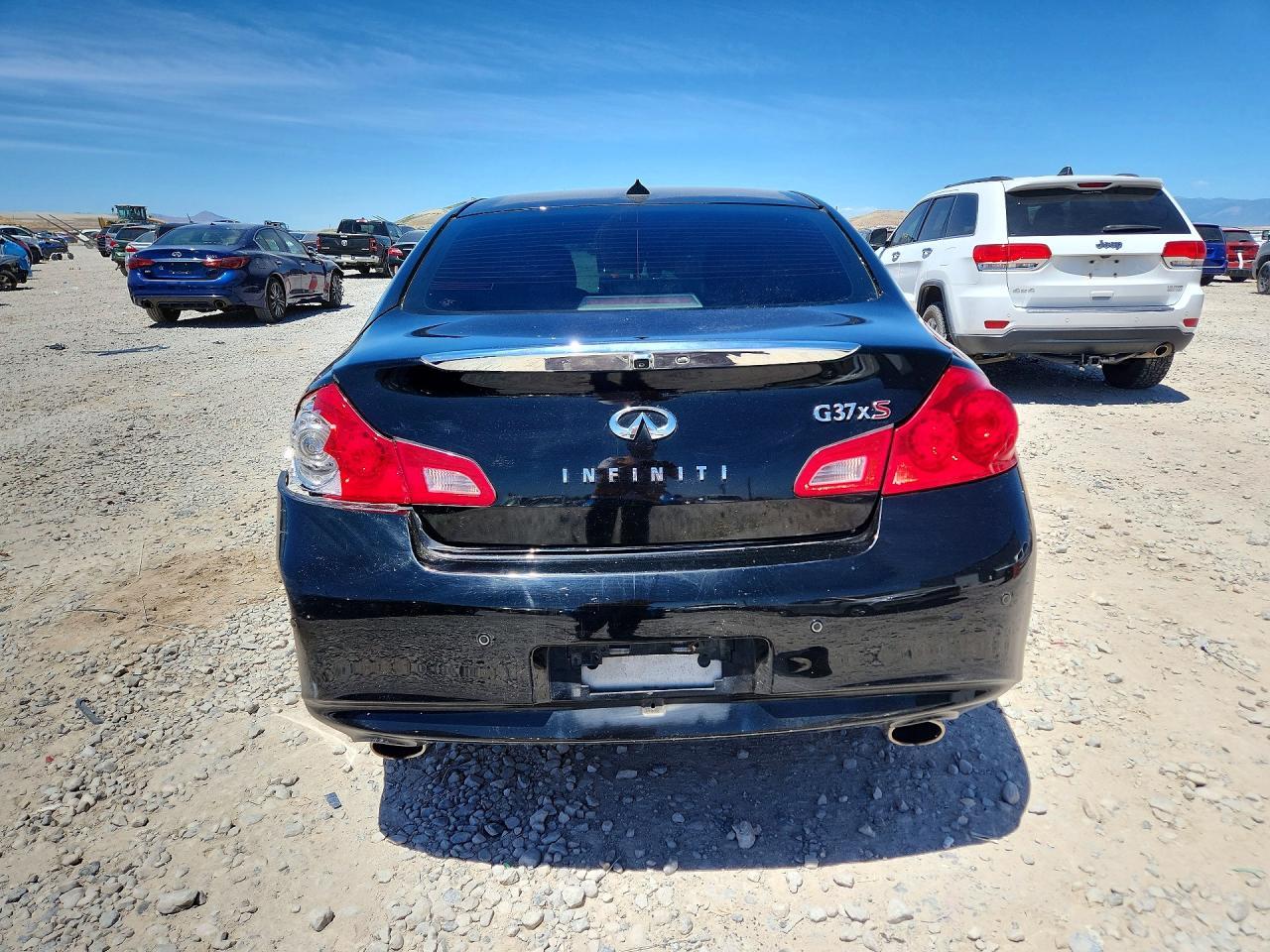 2012 INFINITI G37