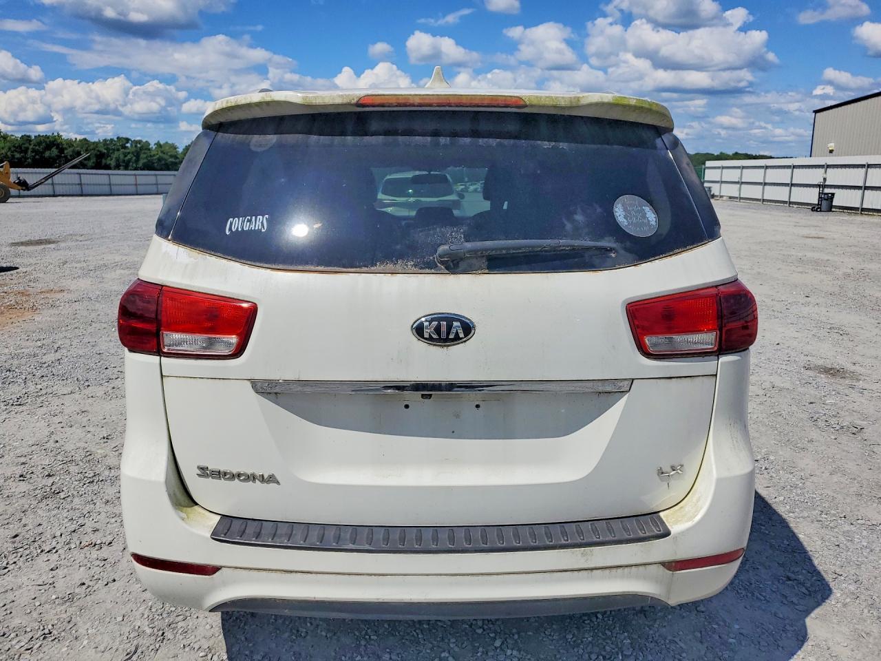 2015 KIA SEDONA