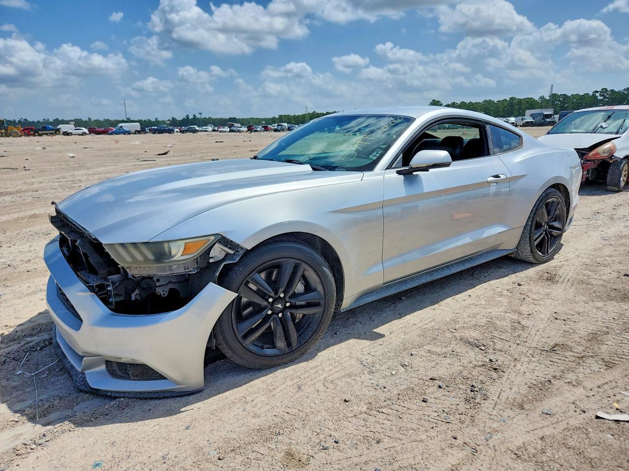 2015 FORD MUSTANG