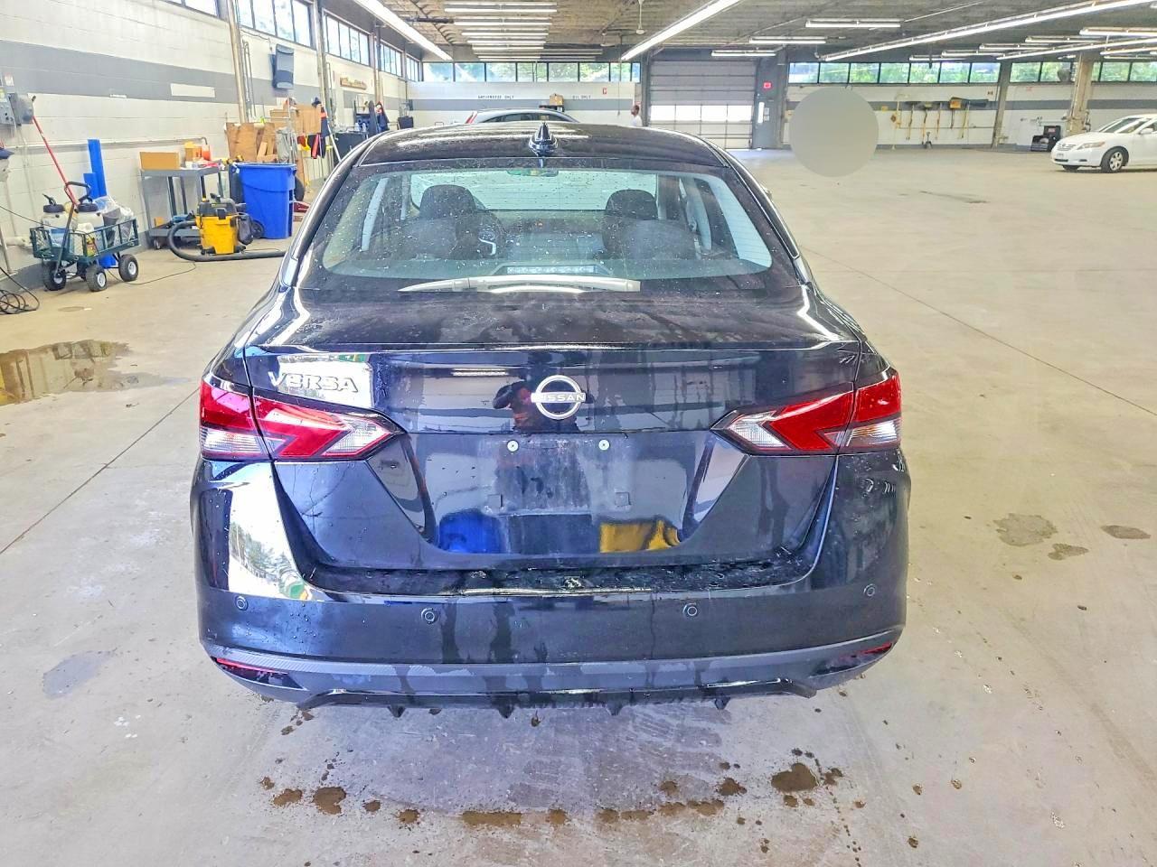 2025 NISSAN VERSA