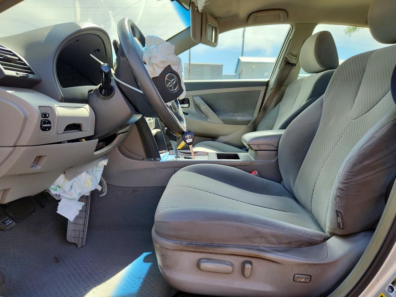 2009 TOYOTA CAMRY
