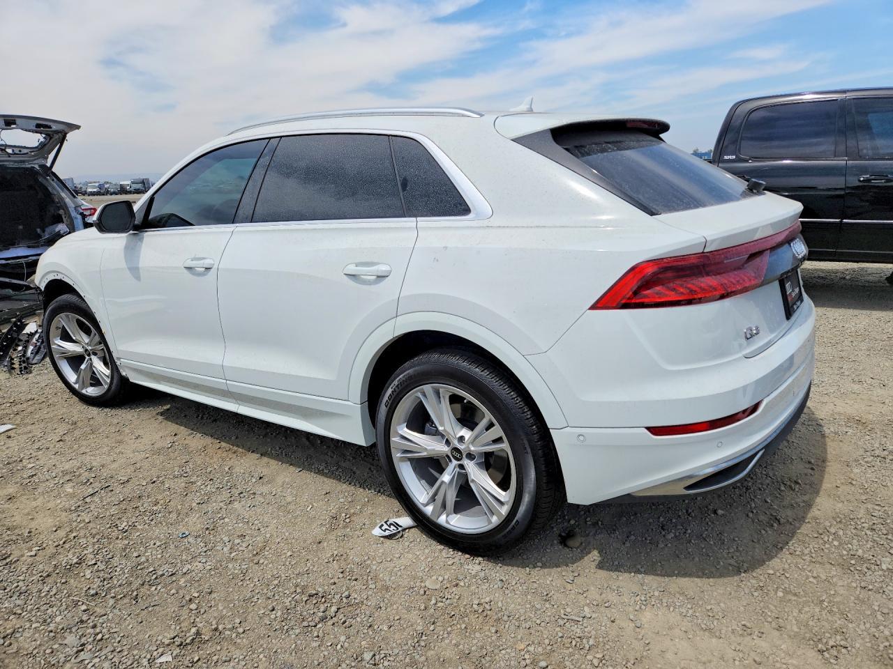 2023 AUDI Q8