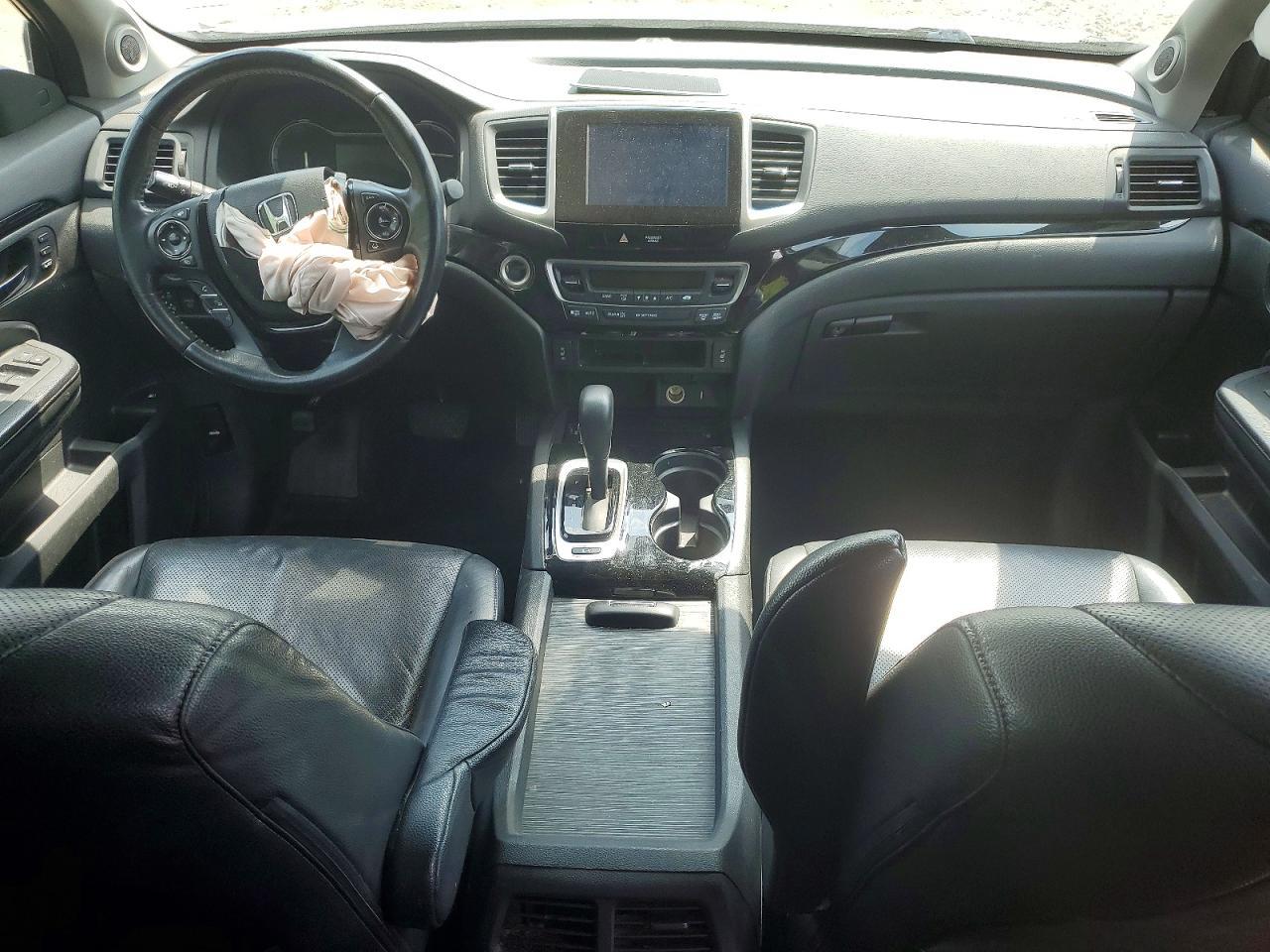 2017 HONDA Ridgeline