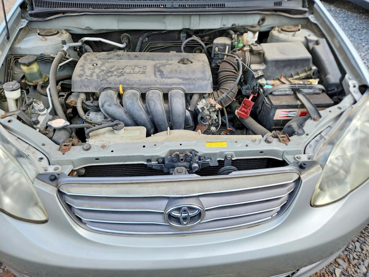 2004 TOYOTA COROLLA