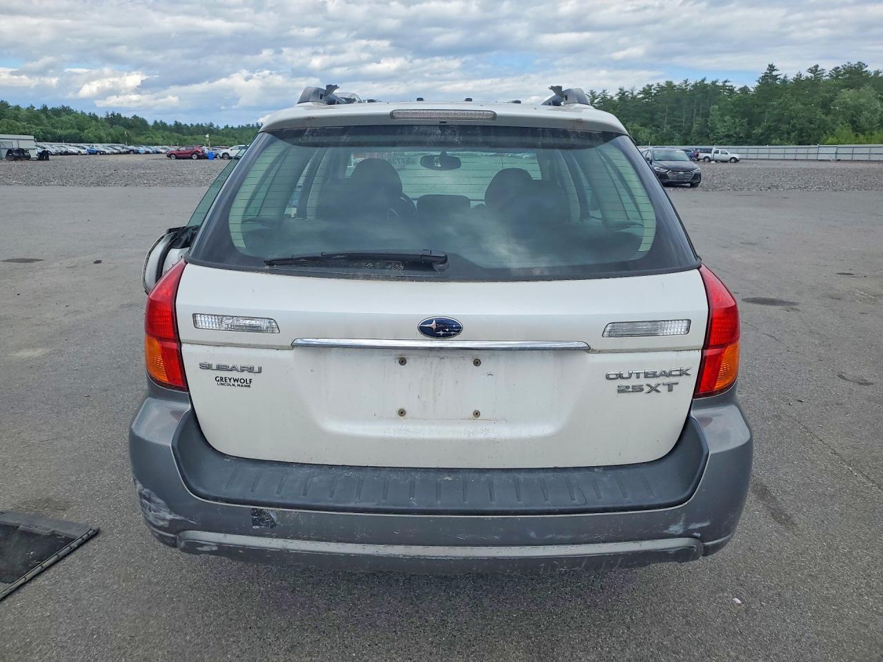2005 SUBARU Legacy
