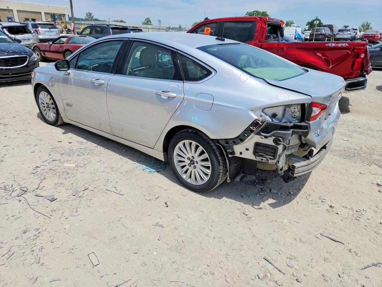 2015 FORD FUSION