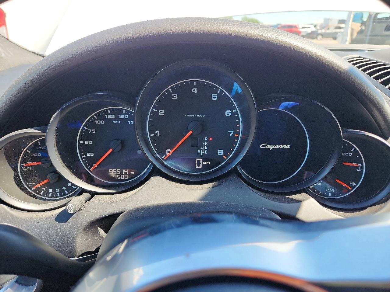 2018 PORSCHE CAYENNE