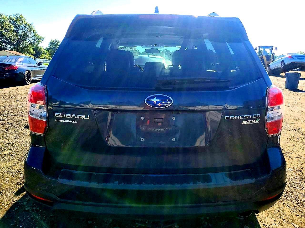 2016 SUBARU FORESTER