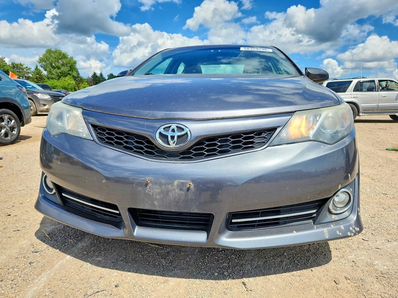 2014 TOYOTA CAMRY