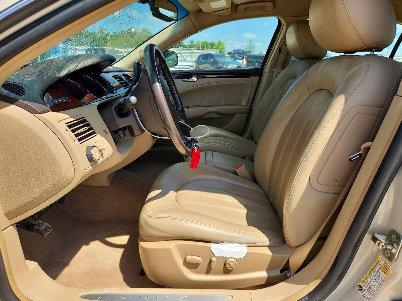 2010 BUICK Lucerne