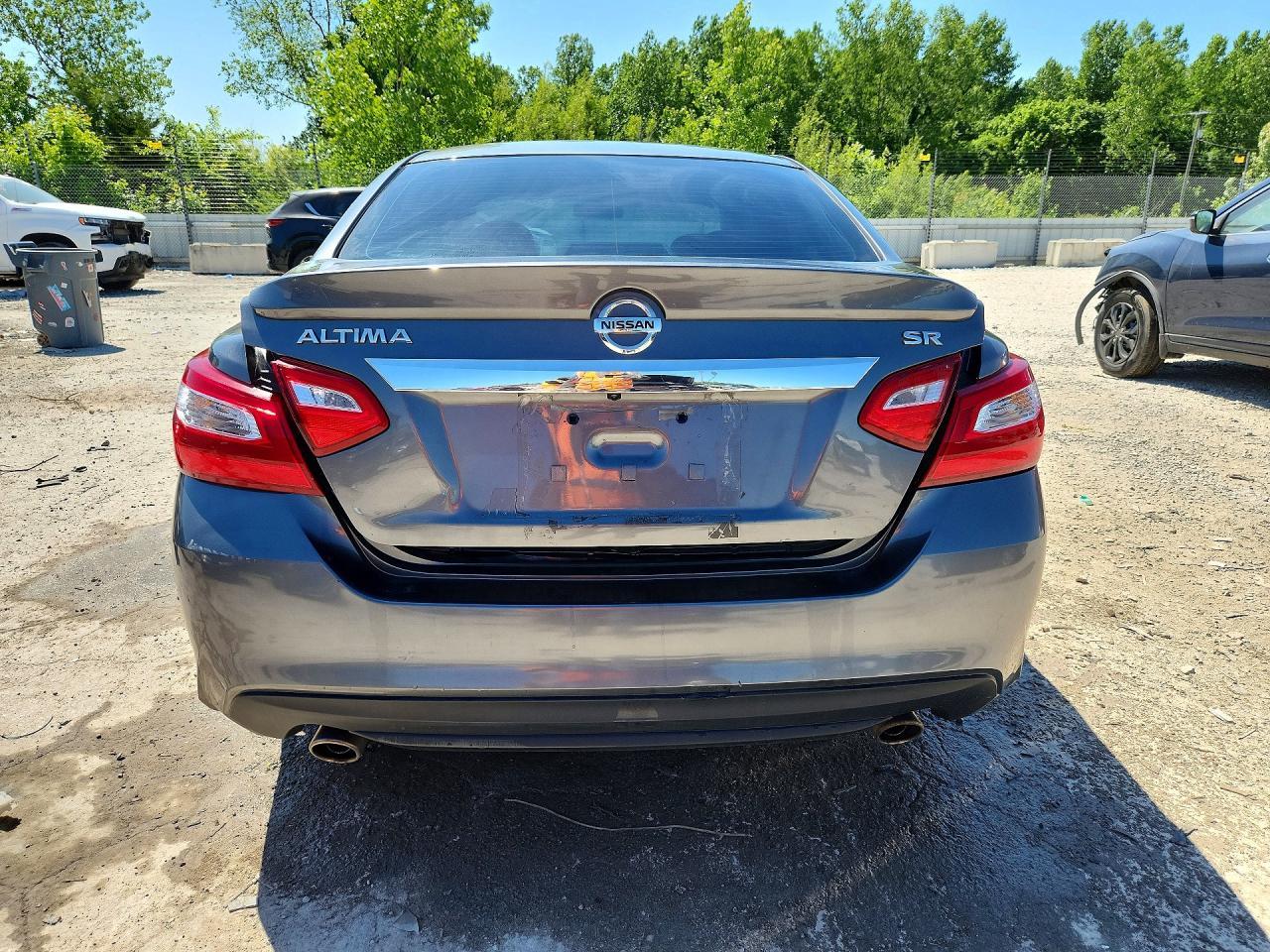 2017 NISSAN ALTIMA