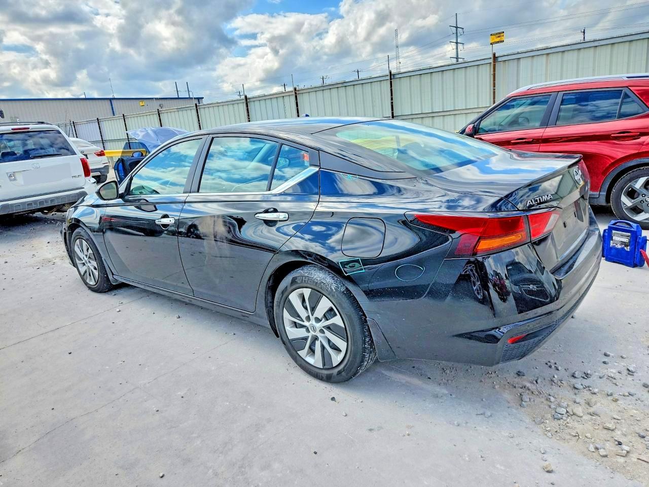 2024 NISSAN ALTIMA