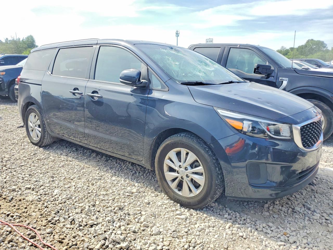 2016 KIA SEDONA