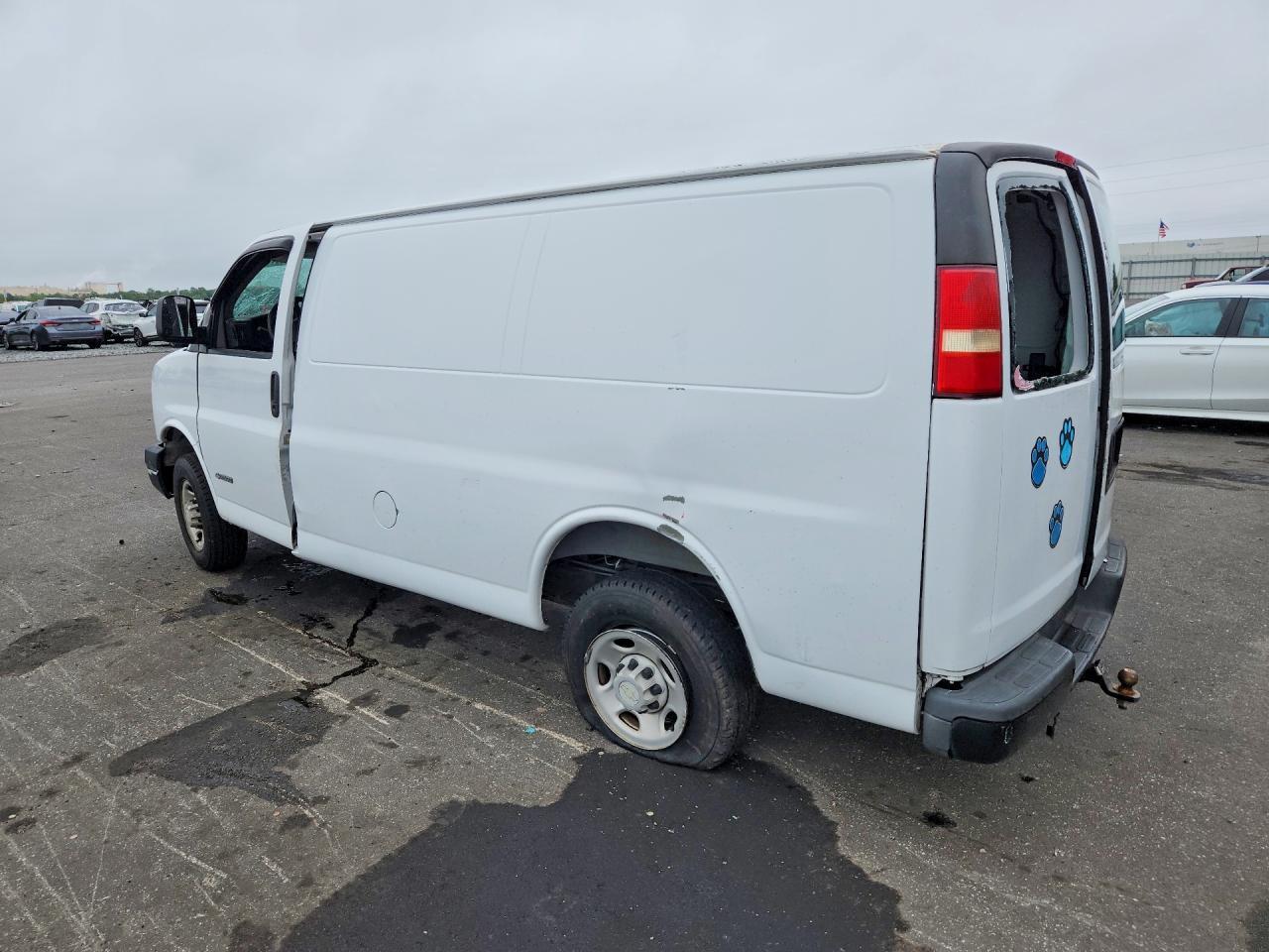 2005 CHEVROLET EXPRESS 2500