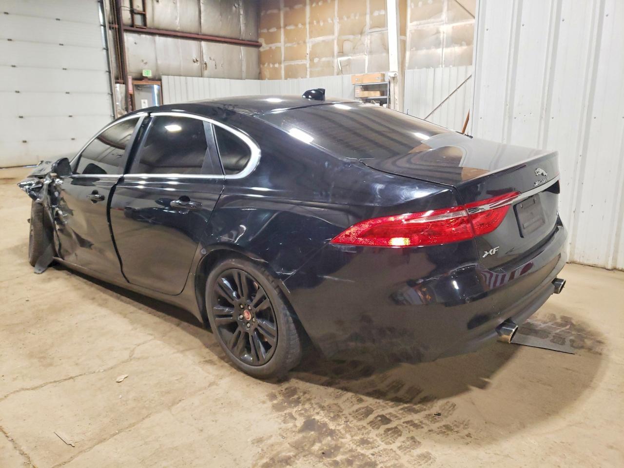 2017 JAGUAR XF