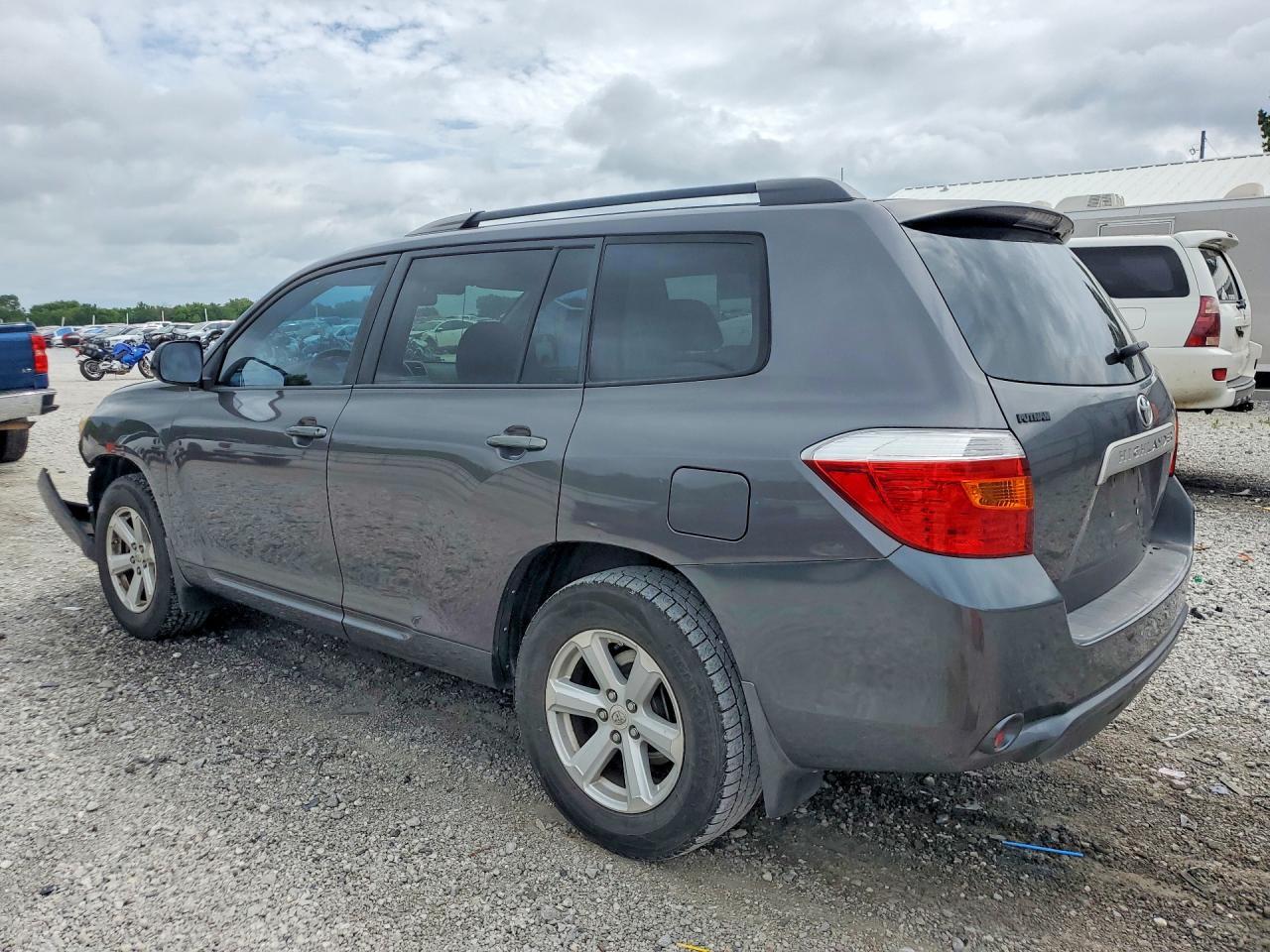2010 TOYOTA HIGHLANDER