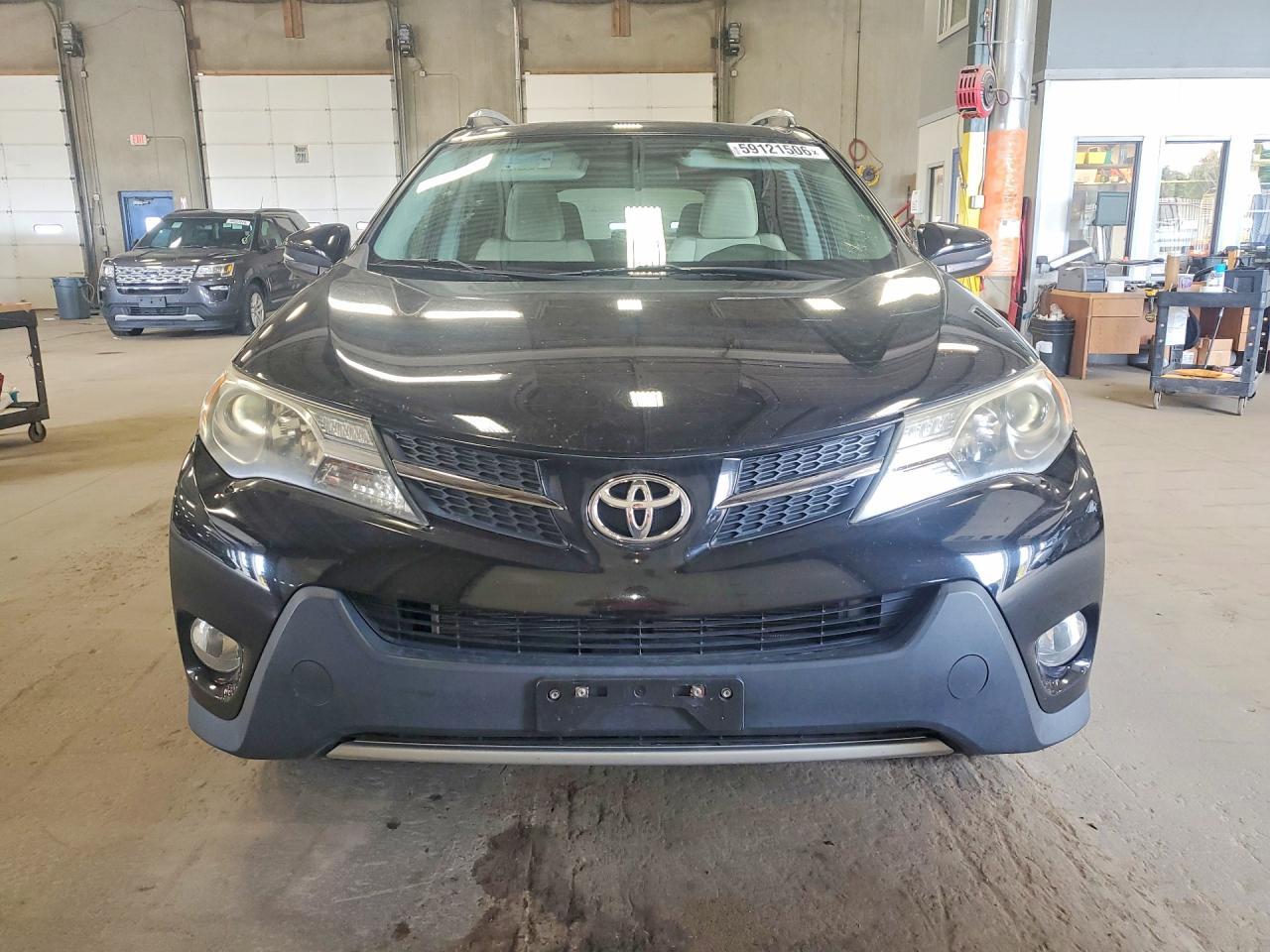 2014 TOYOTA RAV4
