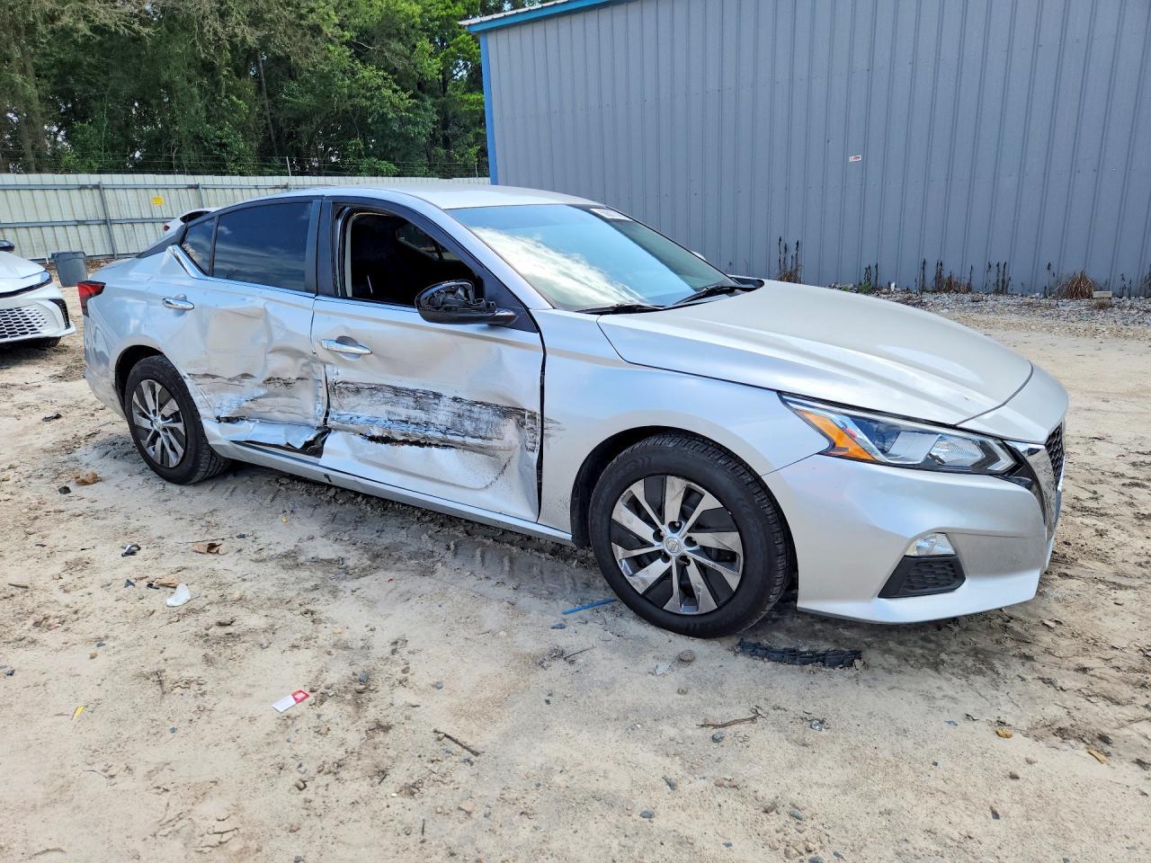 2020 NISSAN ALTIMA
