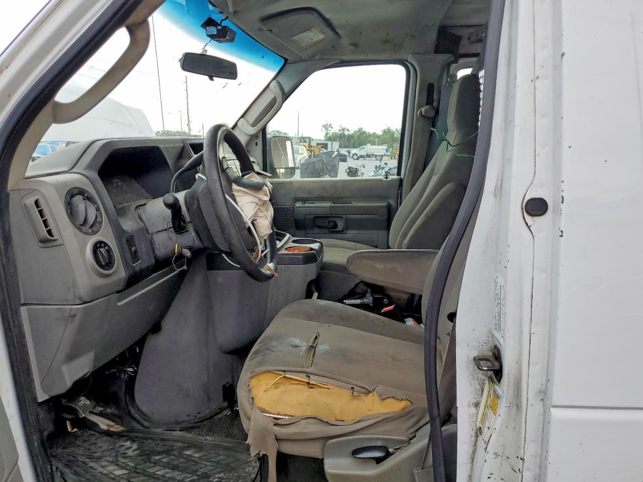 2014 FORD ECONOLINE