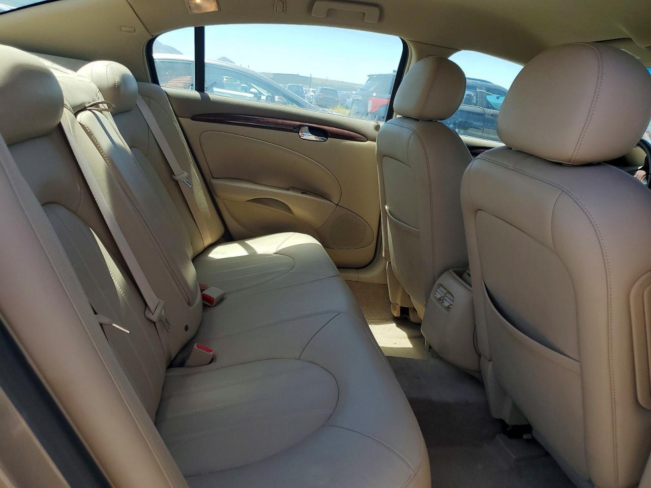 2006 BUICK Lucerne