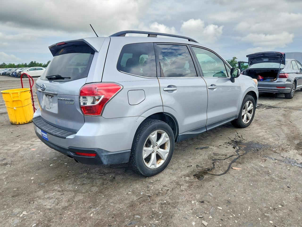 2015 SUBARU FORESTER