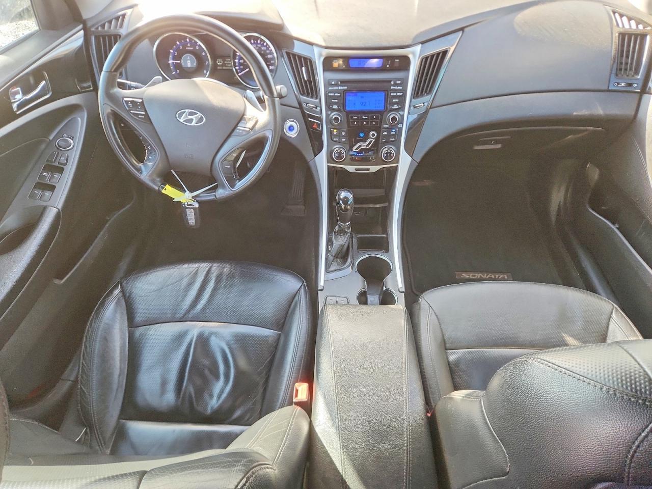 2012 HYUNDAI SONATA