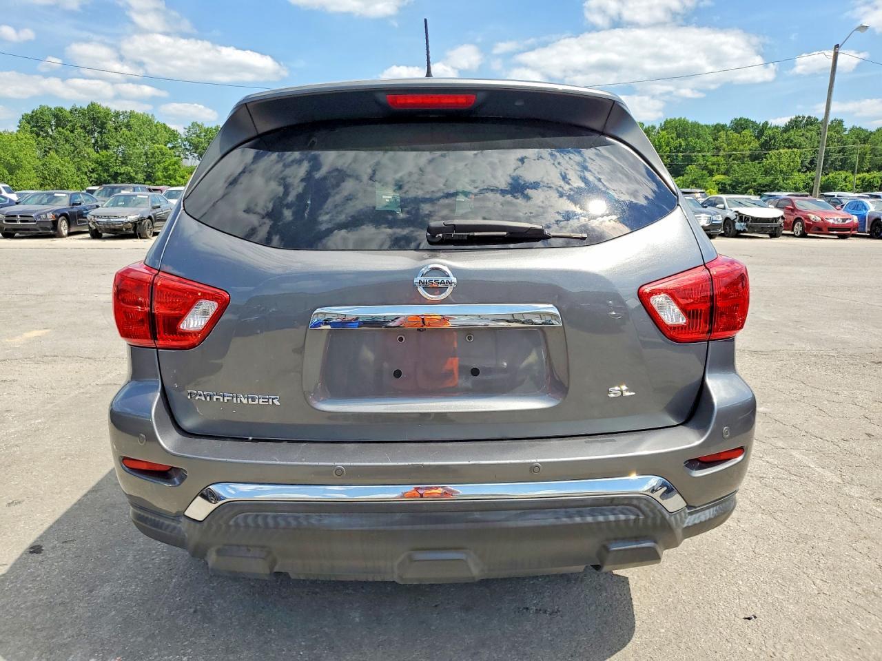 2018 NISSAN PATHFINDER