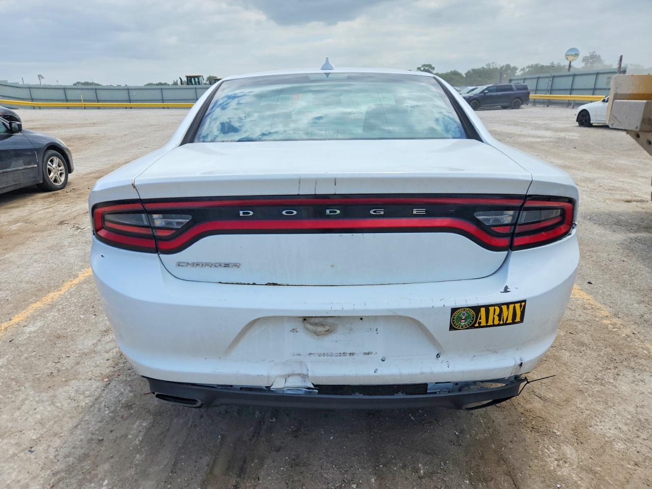 2016 DODGE CHARGER