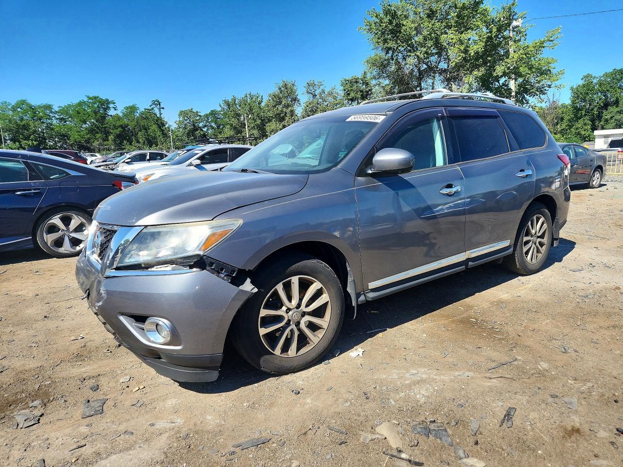 2015 NISSAN PATHFINDER