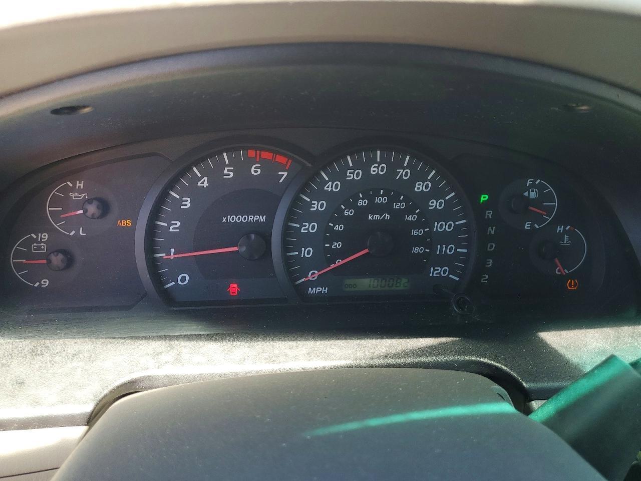 2005 TOYOTA TUNDRA