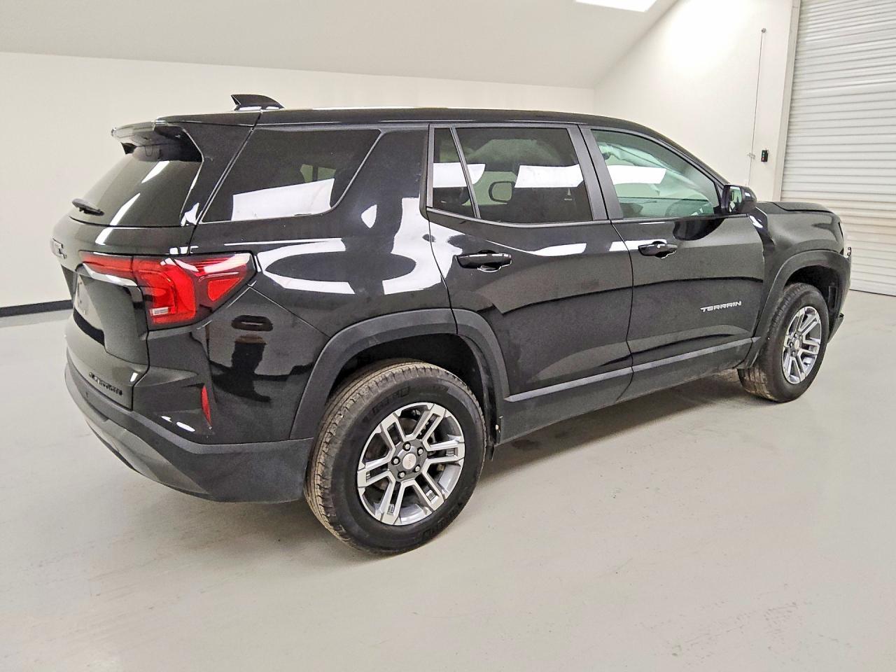 2025 GMC Terrain