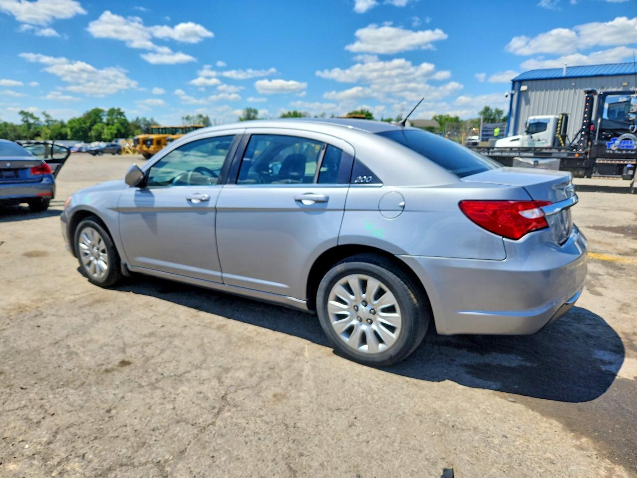 2014 CHRYSLER 200