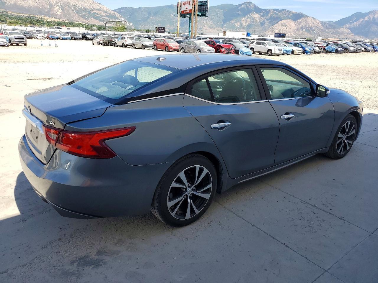 2018 NISSAN Maxima
