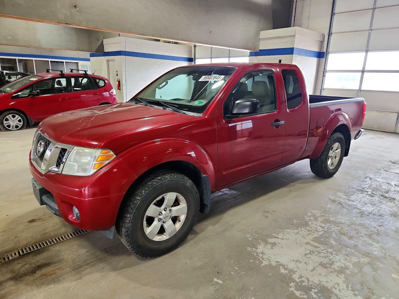 2012 NISSAN Frontier