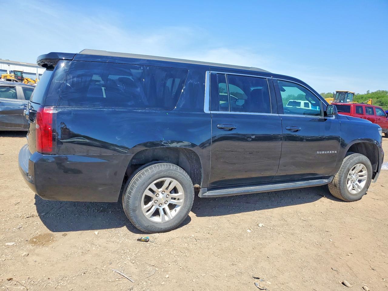 2017 CHEVROLET Suburban