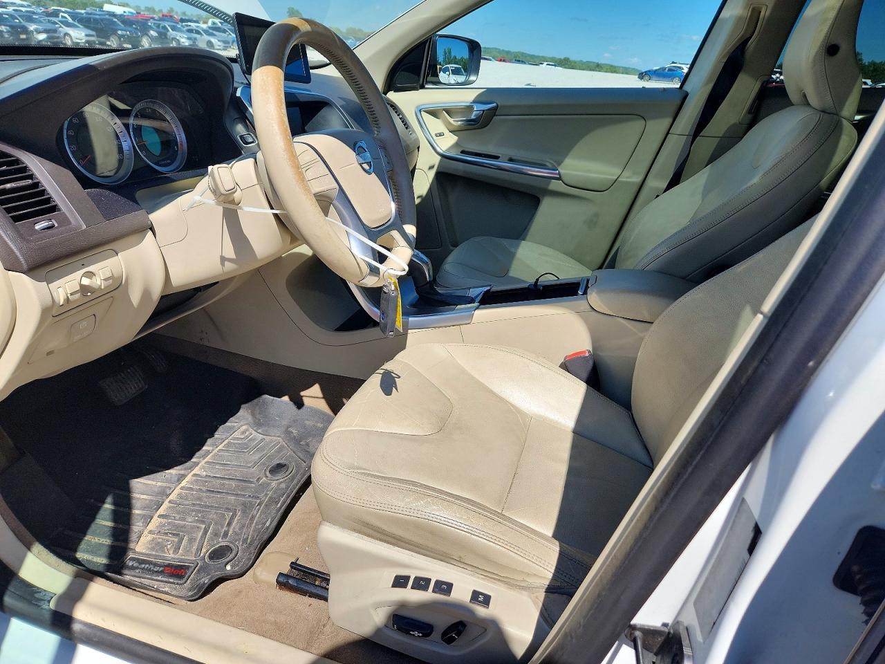 2013 VOLVO XC60