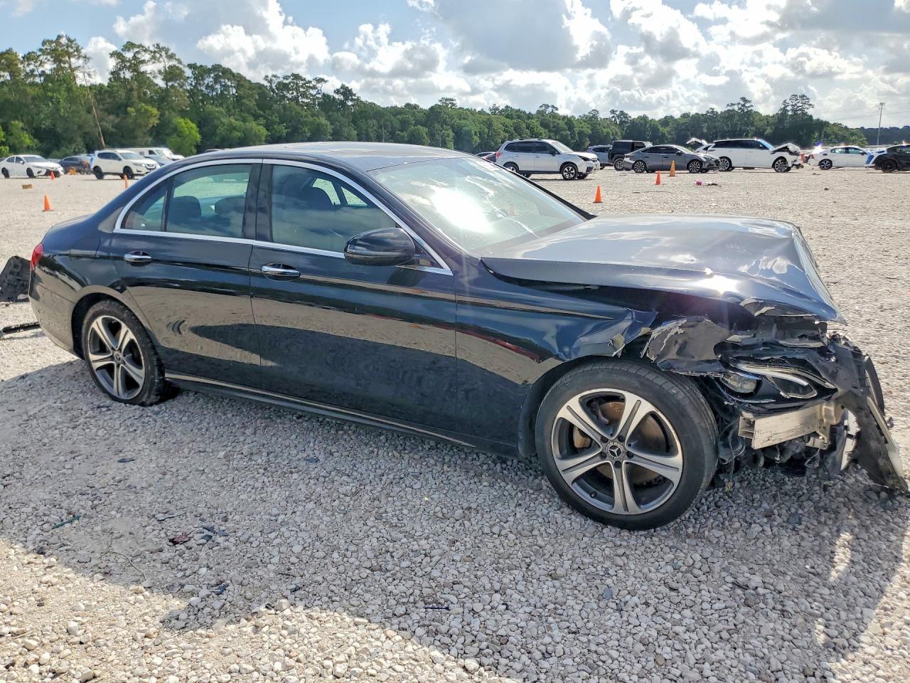 2018 MERCEDES-BENZ E-Class