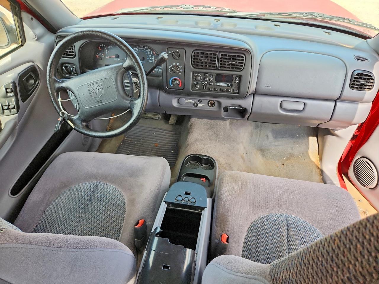 1999 DODGE Dakota