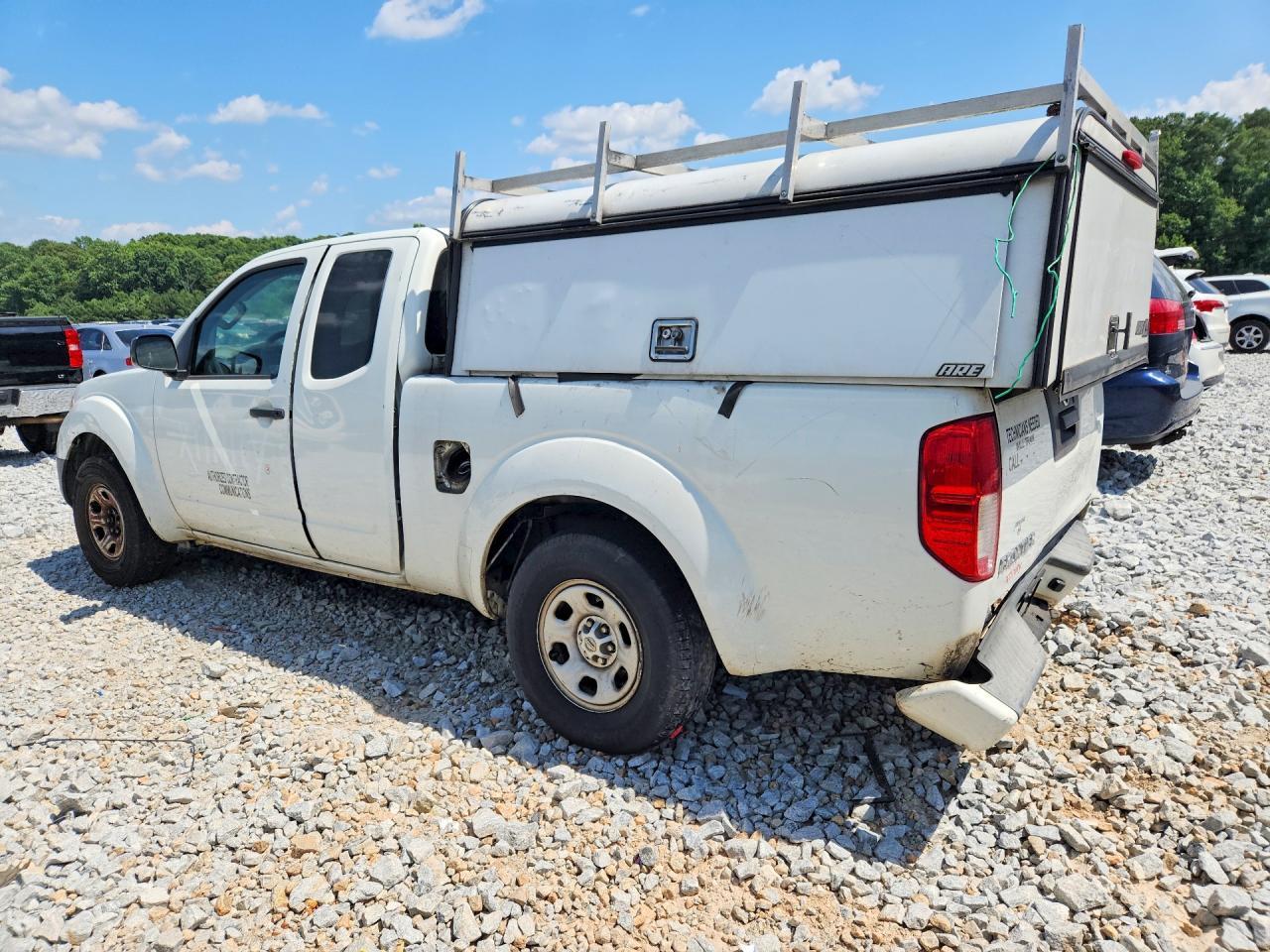 2017 NISSAN Frontier