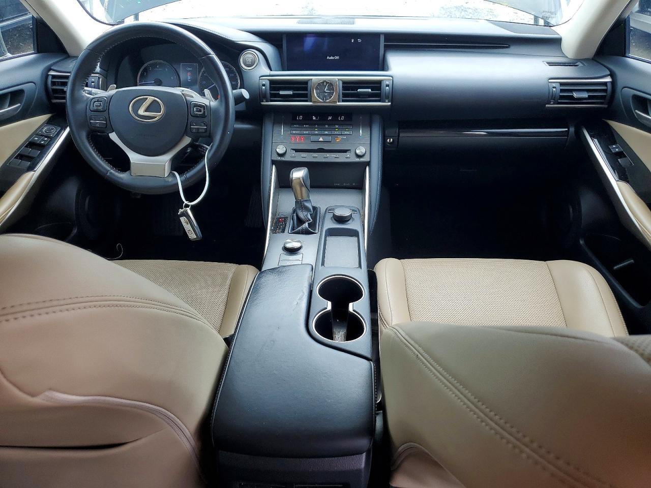 2020 LEXUS IS 300