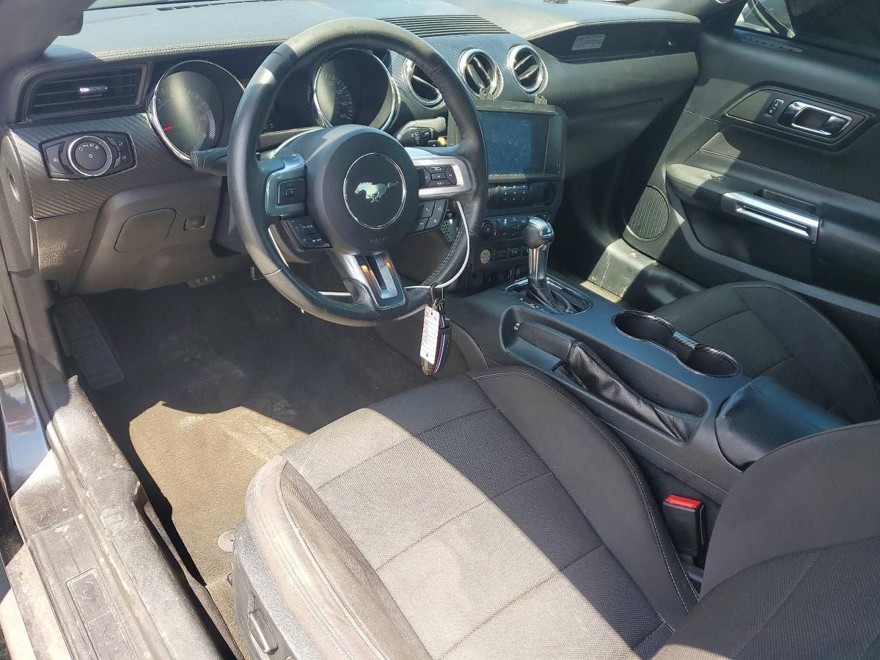 2016 FORD MUSTANG