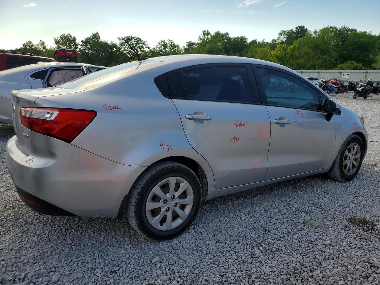 2013 KIA RIO