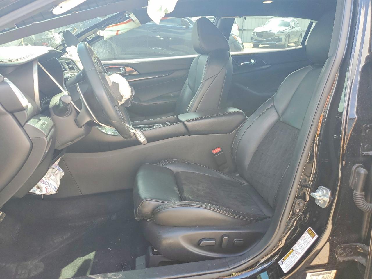 2021 NISSAN Maxima
