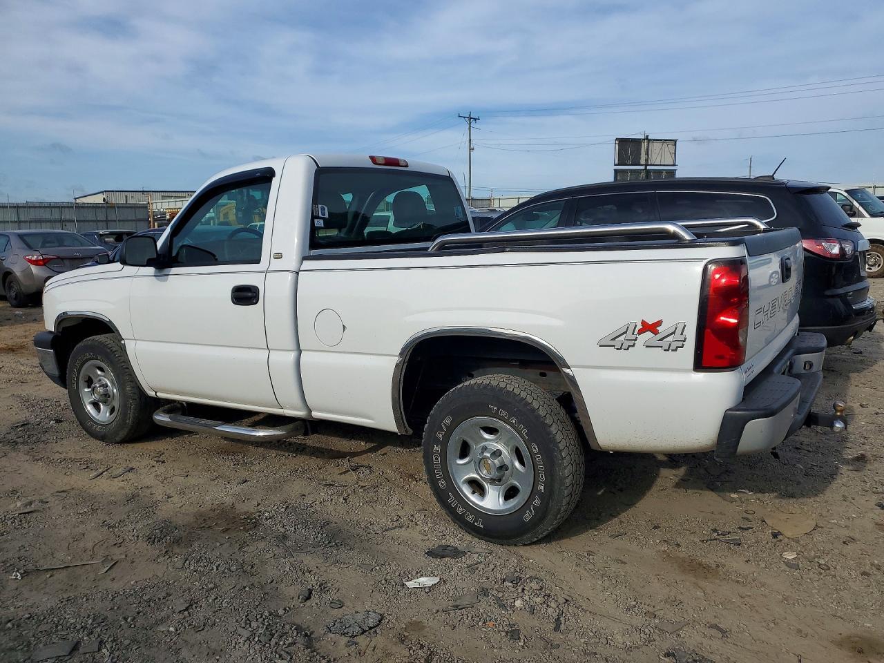 2004 CHEVROLET Silverado