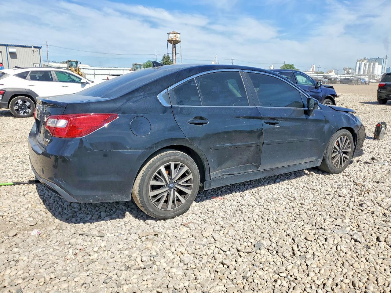2019 SUBARU Legacy