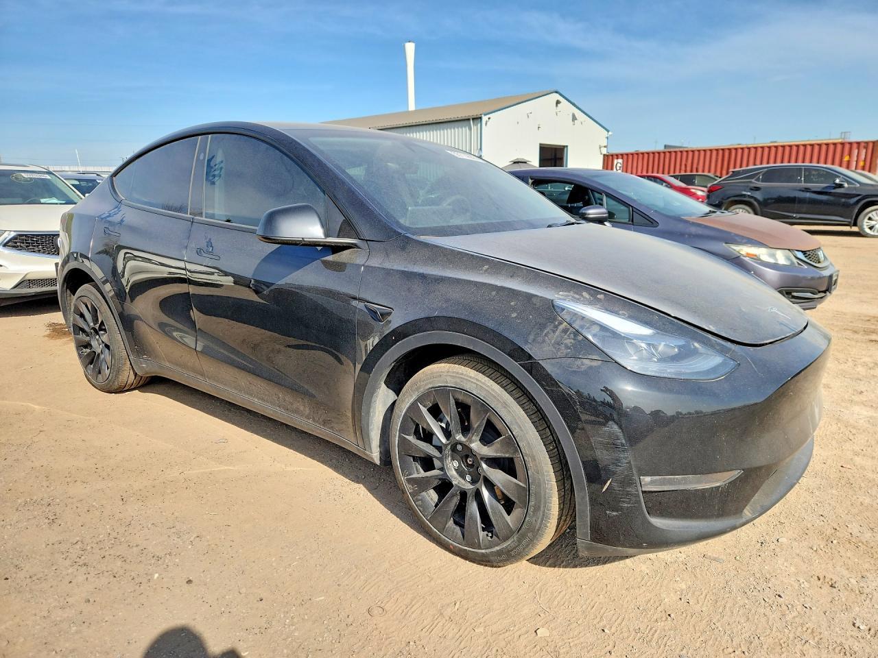 2024 TESLA MODEL Y